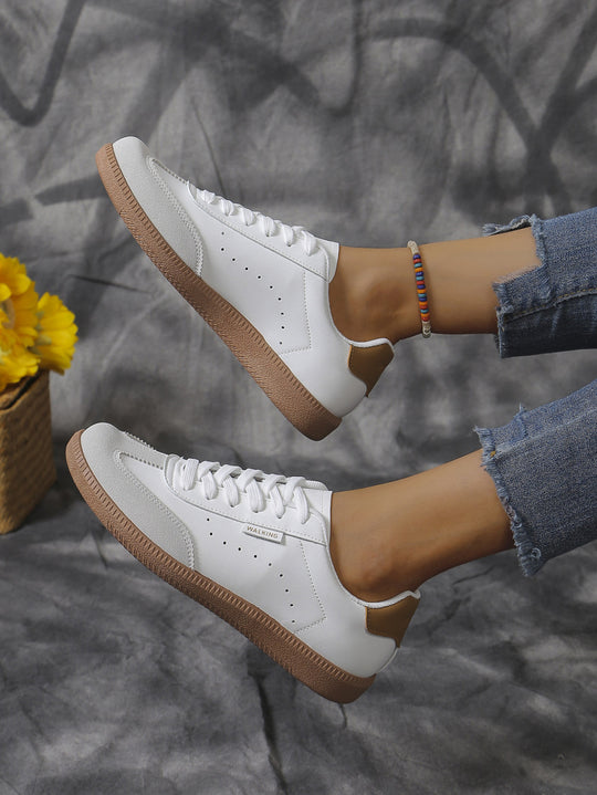 ROSELY Flat Lace-Up Trainers